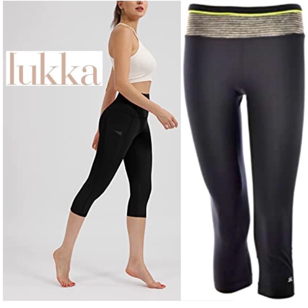 Black Capri Length Leggings